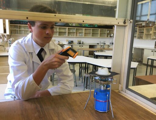 SA science wizkid Adrian Pieter Huysamen wins gold at Turkey international science fair