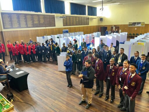 Young scientists impress at Eskom Expo Namakwa Regional Science Fair