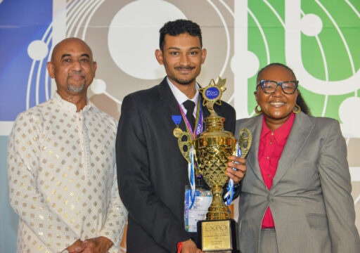 Gauteng young scientist takes top honours and R75 000 prize at Eskom Expo ISF