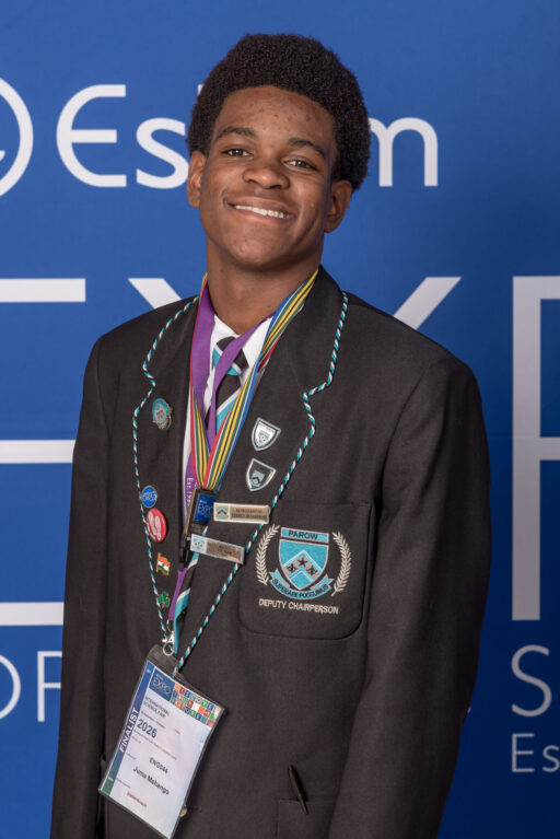 “I finally made it”: Parow High young scientist’s determination leads to Eskom Merit Bursary